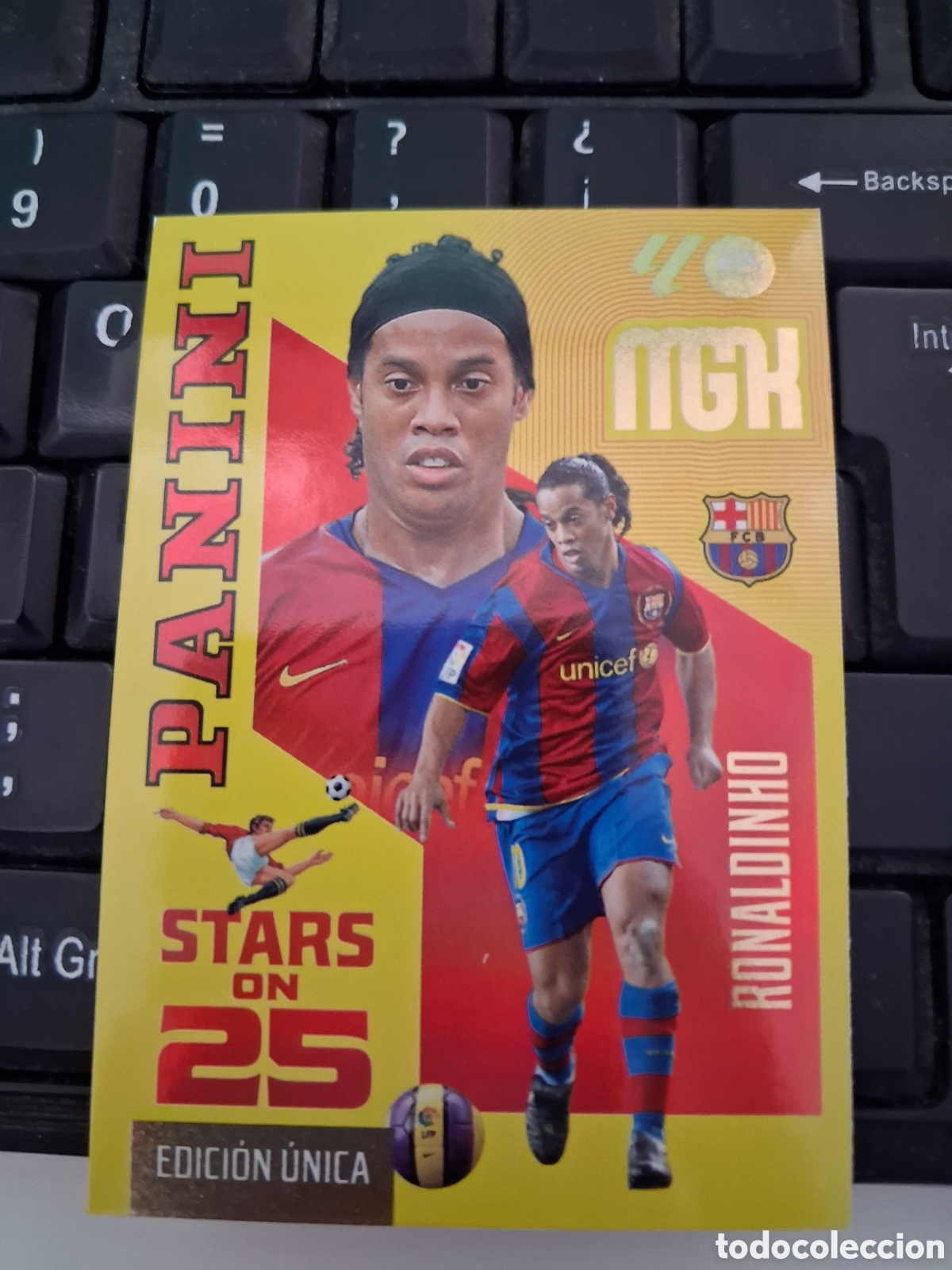 Cromos de f&uacute;tbol: Ronaldinho 436 Stars on 25 Barcelona Megacracks 2026-27 Panini