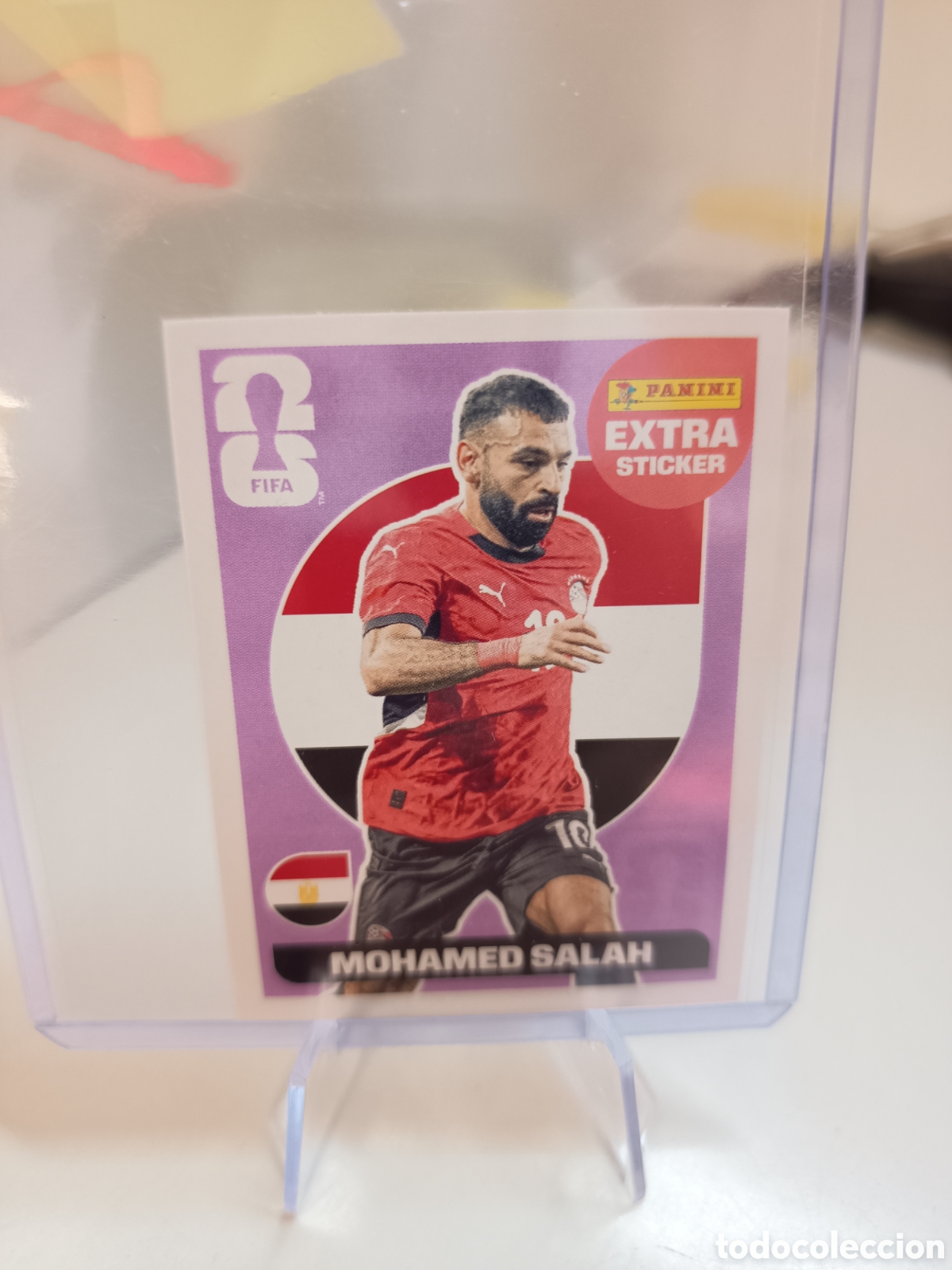Cromos de f&uacute;tbol: EXTRA STICKER MUNDIAL WORLD CUP 2026 VIOLETA BASE MOHAMED SALAH