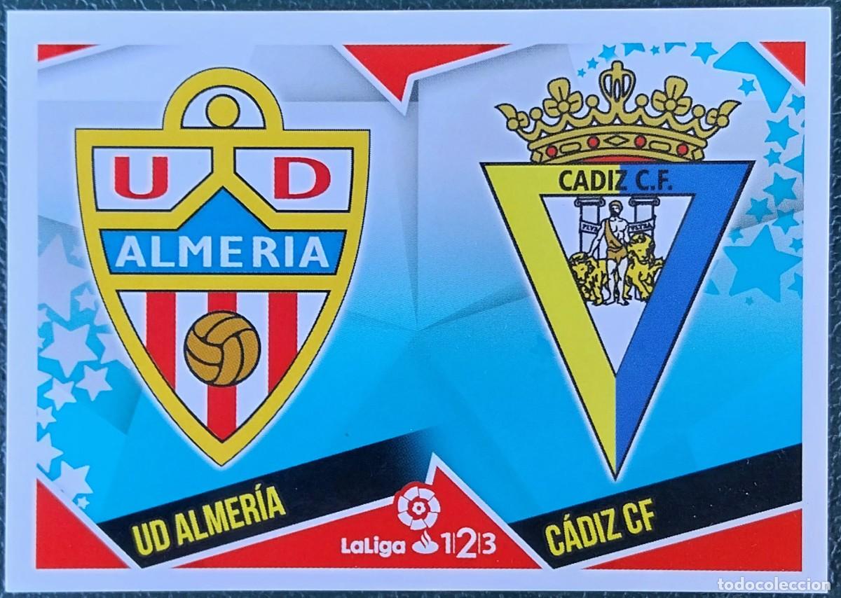 Cromos de f&uacute;tbol: 2 UD ALMERIA / CADIZ CF ESCUDOS SEGUNDA DIVISION CROMOS ALBUM EDICIONES ESTE 2018 2019 18 19