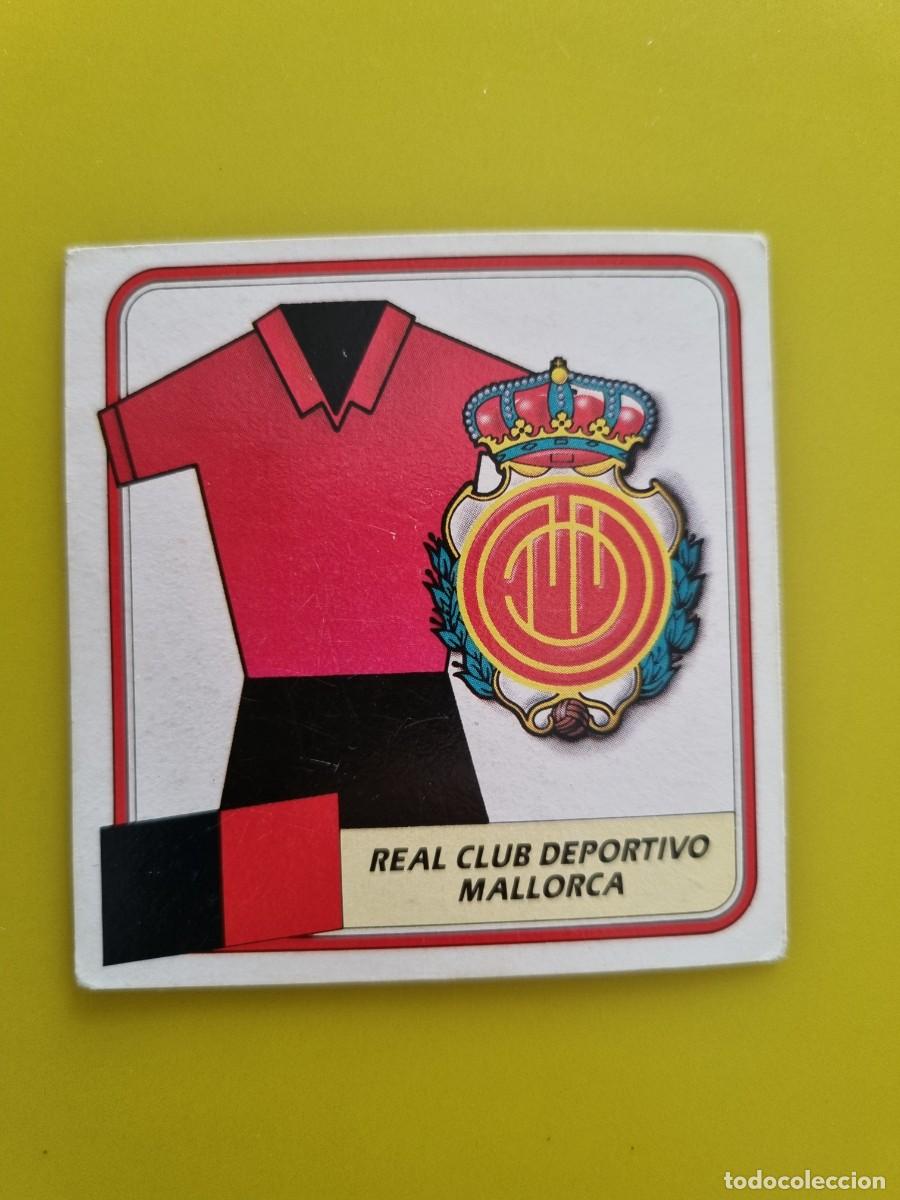 Cromos de Futebol: CROMO FUTBOL LIGA ESTE 89 90 1989 1990 NUNCA PEGADO SIN PEGAR UNIFORME Y ESCUDO RCD MALLORCA AR926