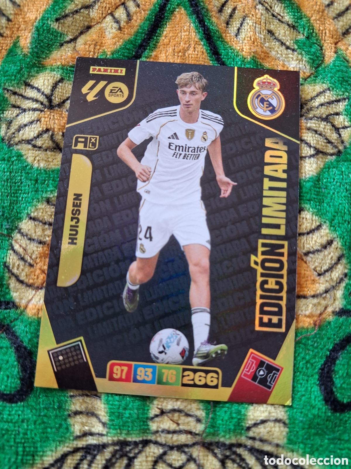 Cromos de f&uacute;tbol: HUIJSEN EDICION LIMITADA REAL MADRID CF PANINI ADRENALYN XL 25 26