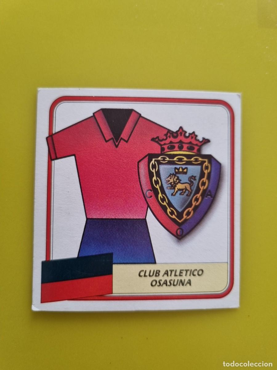 Cromos de f&uacute;tbol: CROMO FUTBOL LIGA ESTE 89 90 1989 1990 NUNCA PEGADO SIN PEGAR UNIFORME Y ESCUDO OSASUNA AR926