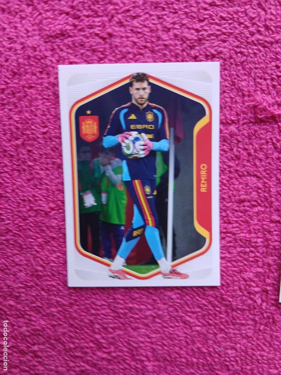 Cromos de f&uacute;tbol: espa&ntilde;a 2026 12 remiro selecci&oacute;n espa&ntilde;ola panini carrefour family mundial de futbol (H)