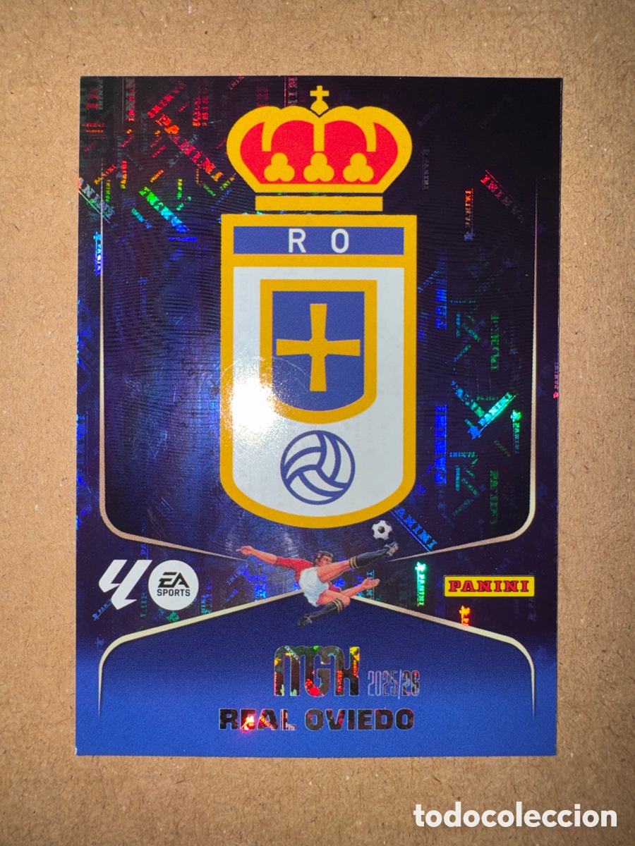 Football Stickers: # 271 Escudo Real Oviedo Megacracks 25 26 2025 2026 MGK