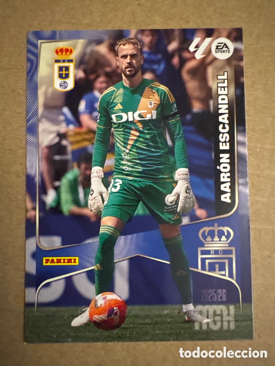 Football Stickers: # 272 Aar&oacute;n Escandell Real Oviedo Megacracks 25 26 2025 2026 MGK