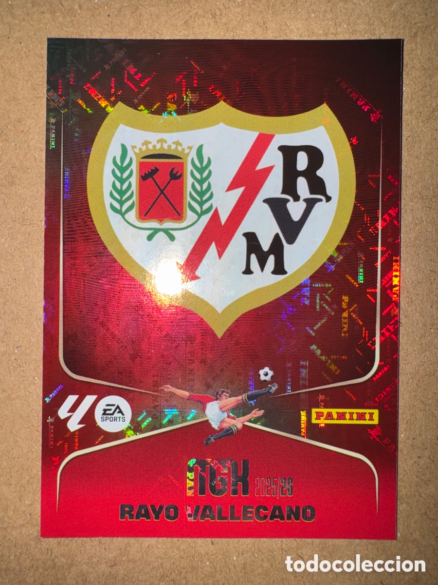 Cromos de f&uacute;tbol: # 289 Escudo Rayo Vallecano Megacracks 25 26 2025 2026 MGK