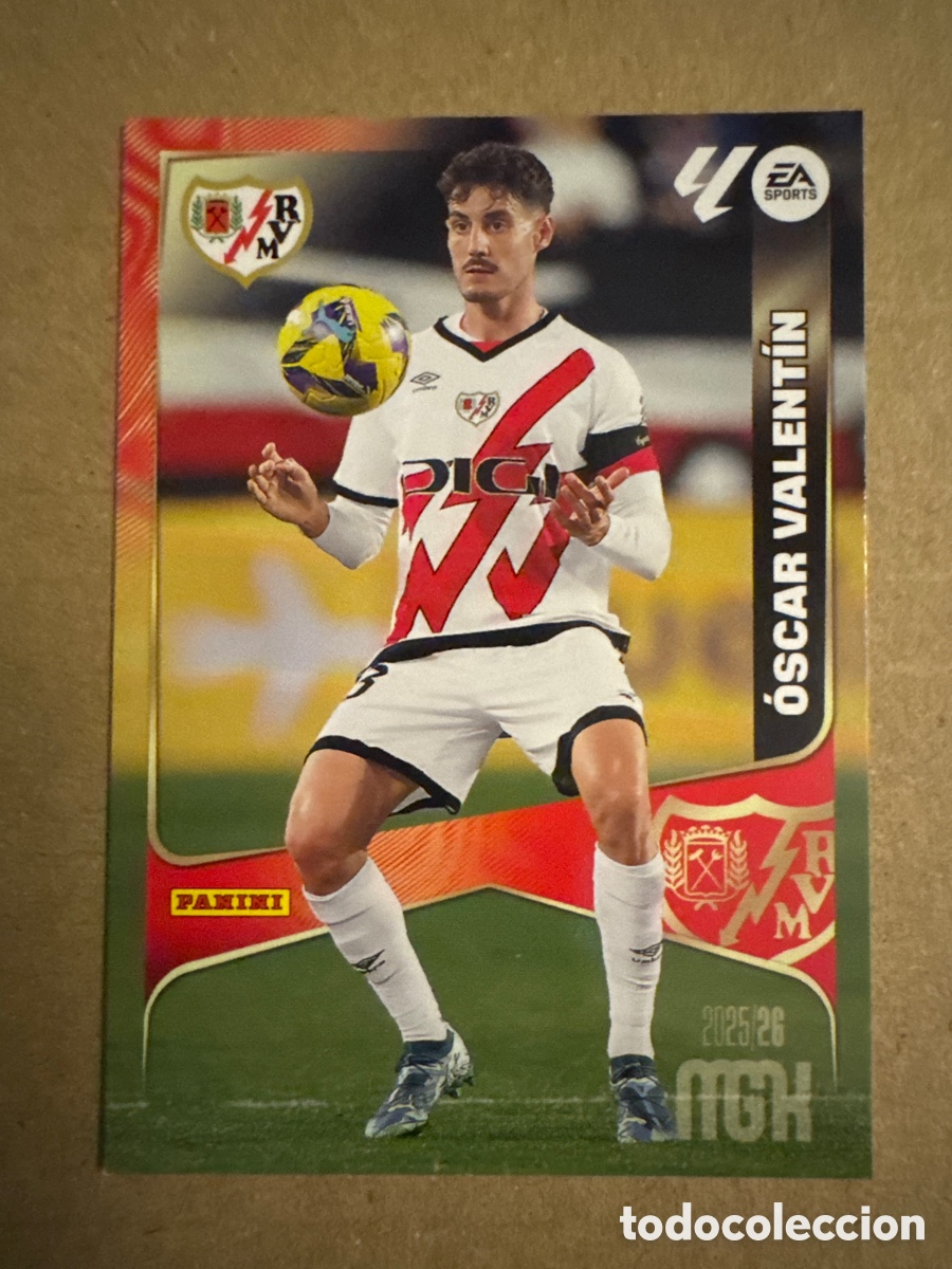 Cromos de f&uacute;tbol: # 299 &Oacute;scar Valent&iacute;n Rayo Vallecano Megacracks 25 26 2025 2026 MGK