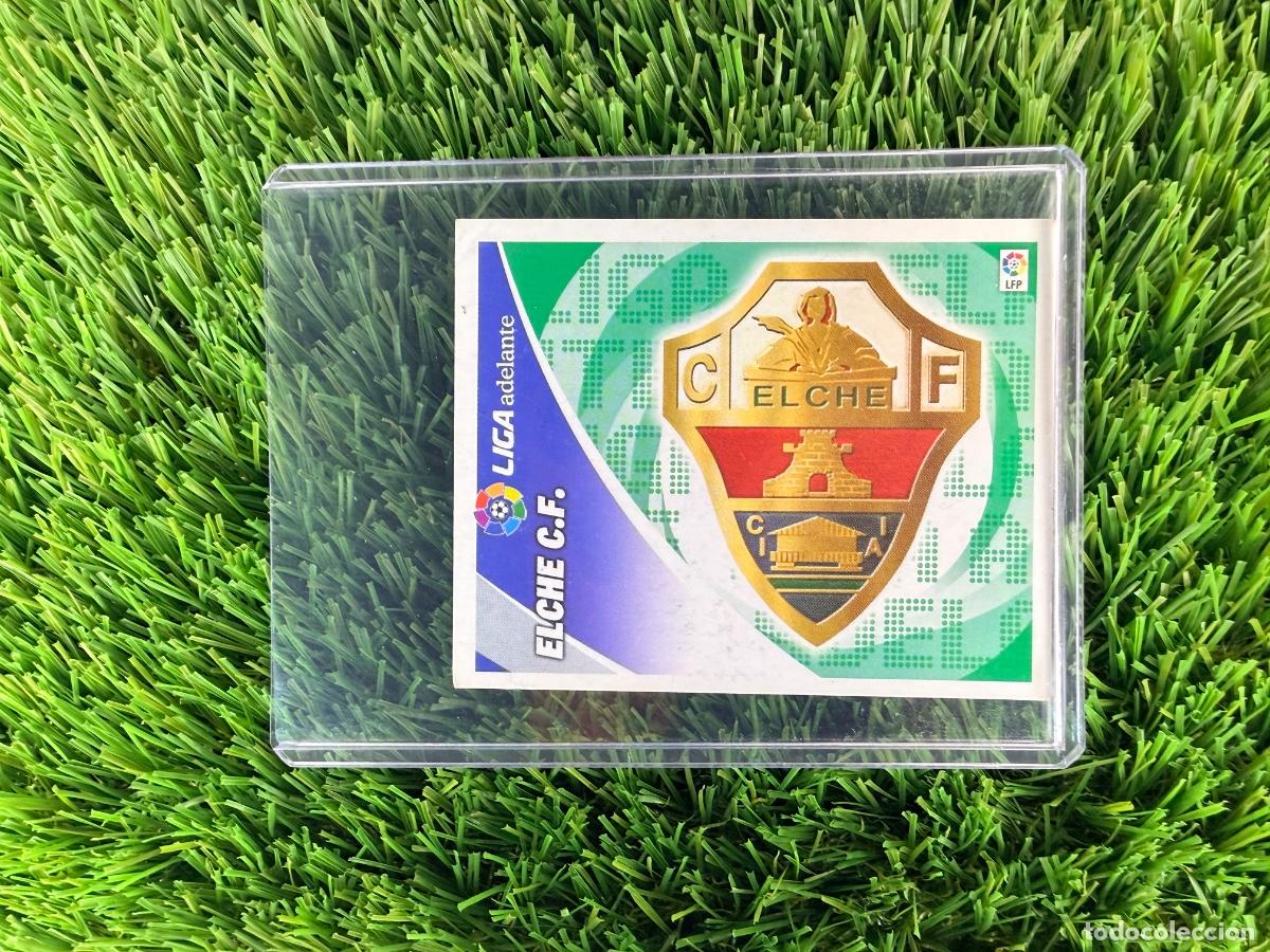 Cromos de f&uacute;tbol: N&ordm; 5 Elche CF Escudos Liga Adelante Liga Este 12 13