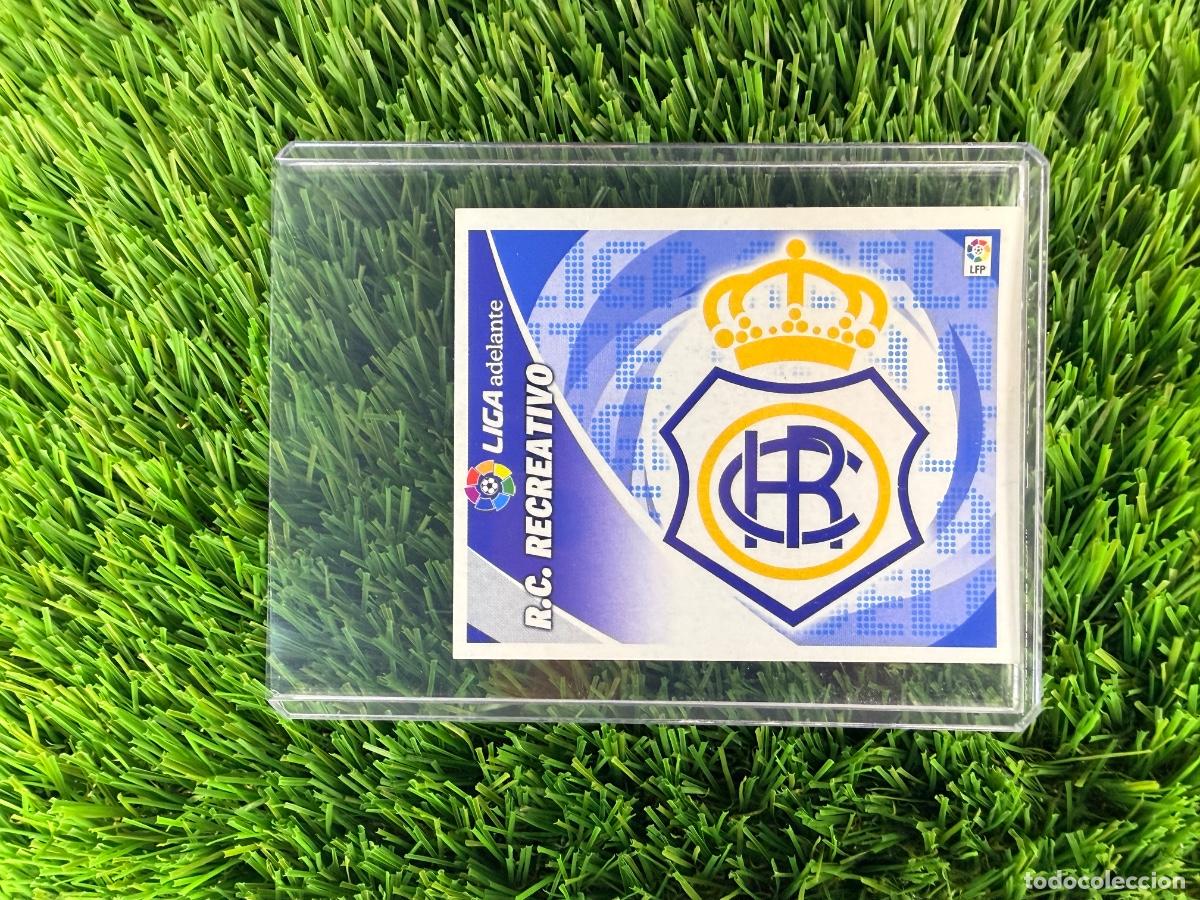 Cromos de f&uacute;tbol: N&ordm; 18 RC Recreativo Escudos Liga Adelante Liga Este 12 13