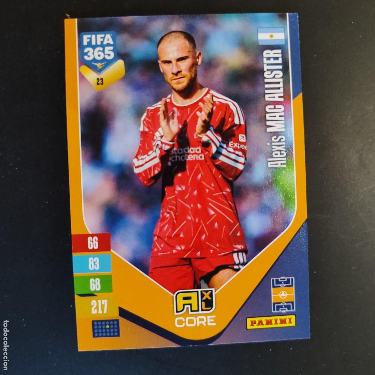 Fu&szlig;ball-Sticker: ADRENALYN XL FIFA 365 2027 CARD CORE MAC ALLISTER LIVERPOOL # 23 PANINI