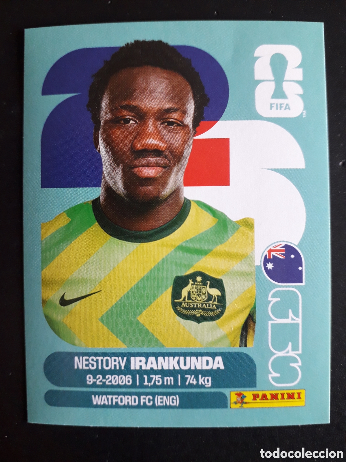 Cromos de f&uacute;tbol: IRANKUNDA AUSTRALIA AUS 19 MUNDIAL F&Uacute;TBOL 2026 FIFA WORLD CUP PANINI SIN PEGAR PEDIDO M&Iacute;NIMO 3&euro;