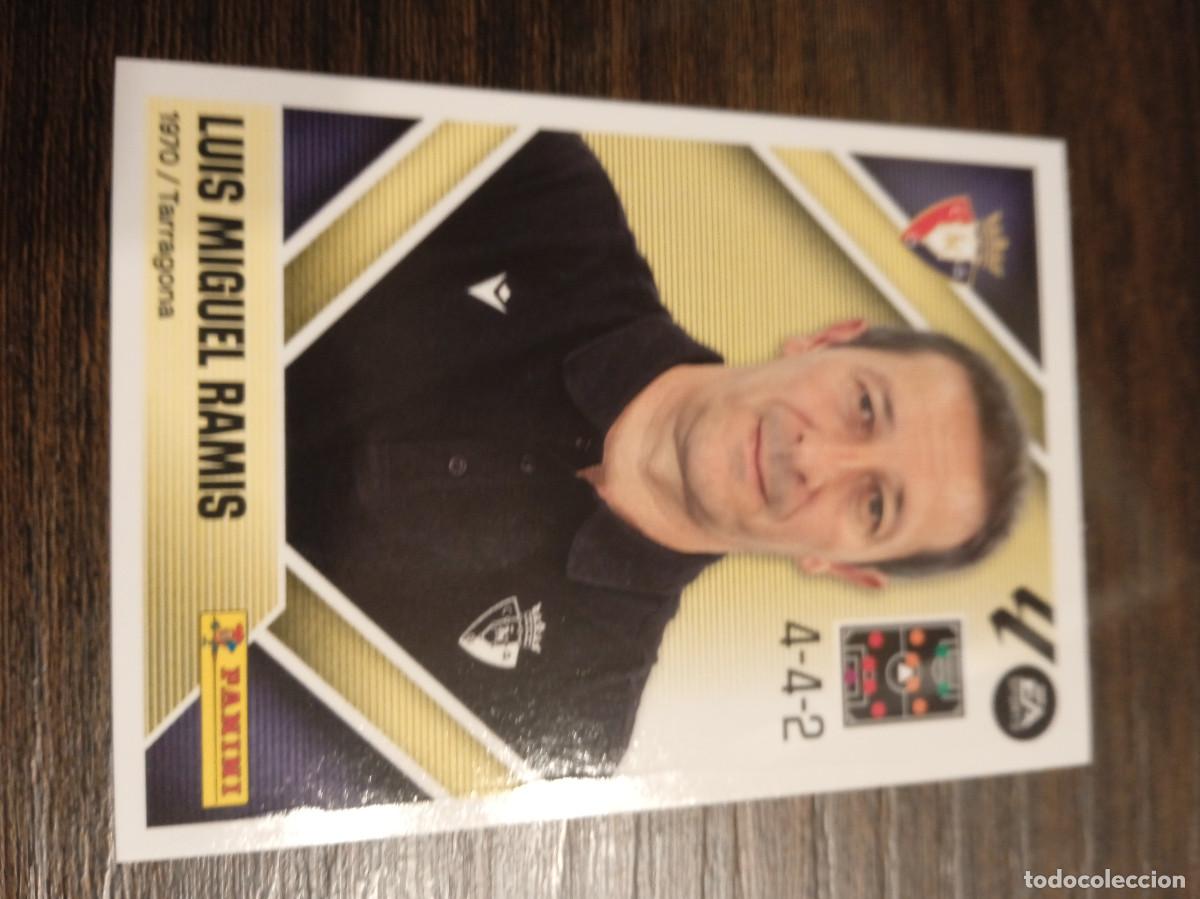 Cromos de f&uacute;tbol: Cromo Panini Liga Este 2026/2027 26/27 Osasuna entrenador Luis Miguel Ramis 2