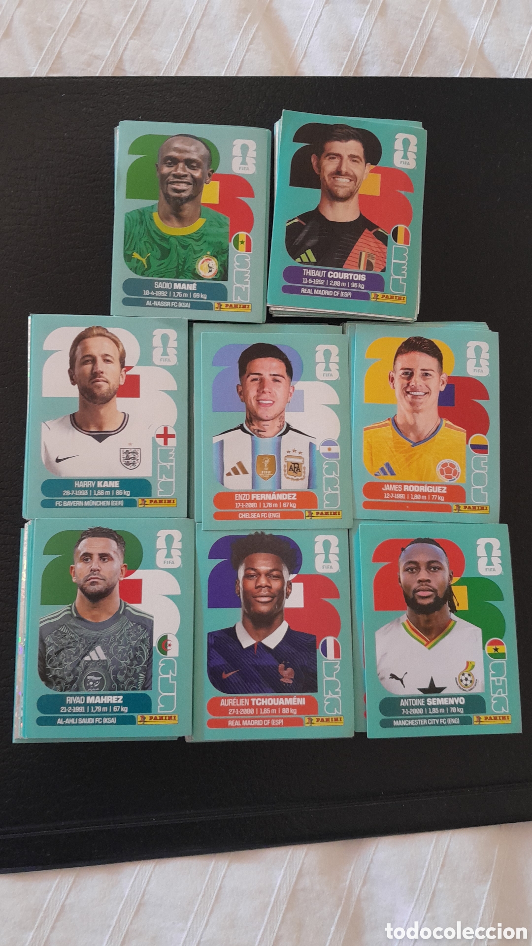 Cromos de f&uacute;tbol: 250 cromos + 18 sobres +1 extrasticker+ 4 Coca-Cola/mundial 26