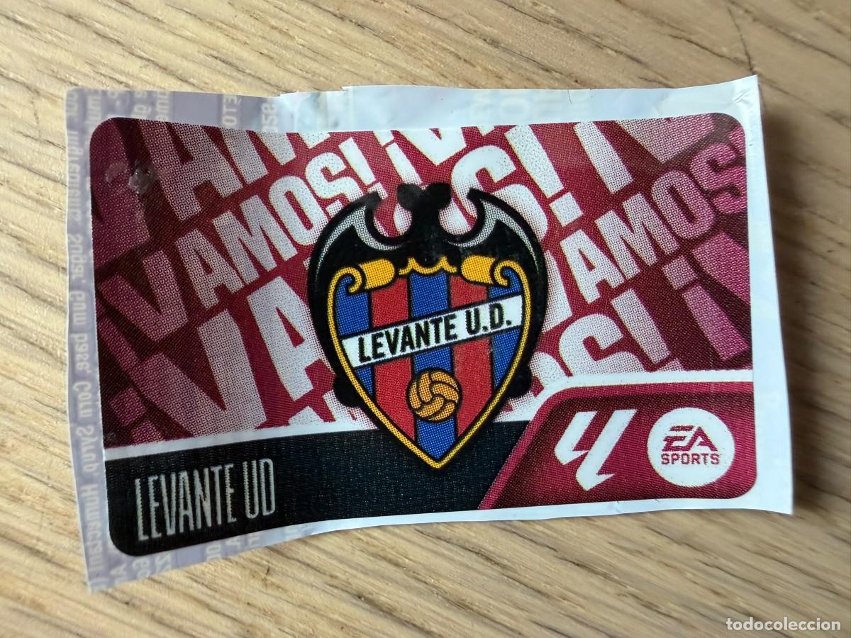 Cromos de f&uacute;tbol: VAMOS ESCUDO LEVANTE 25 26 2026 2027 LIGA EA SPORTS CHICLES CHICLE ESTE SIN PEGAR STICKER