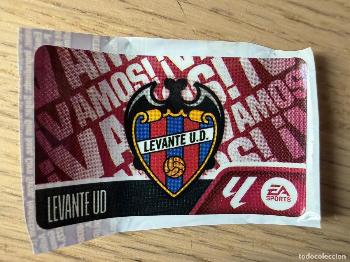 Cromos de f&uacute;tbol: VAMOS ESCUDO LEVANTE 25 26 2026 2027 LIGA EA SPORTS CHICLES CHICLE ESTE SIN PEGAR STICKER