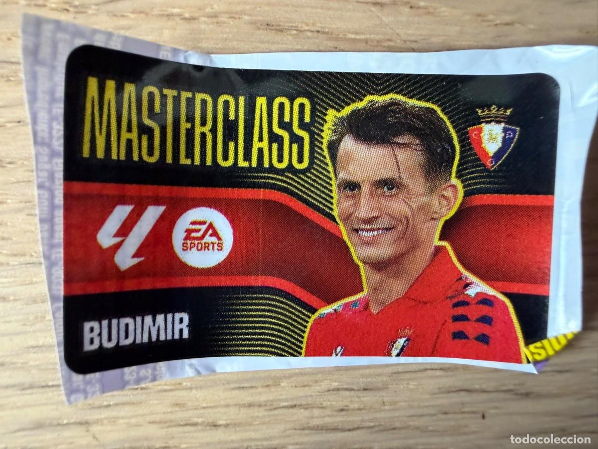 Fu&szlig;ball-Sticker: MASTERCLASS BUDIMIR OSASUNA 26 27 2026 2027 LIGA EA SPORTS CHICLES CHICLE ESTE SIN PEGAR