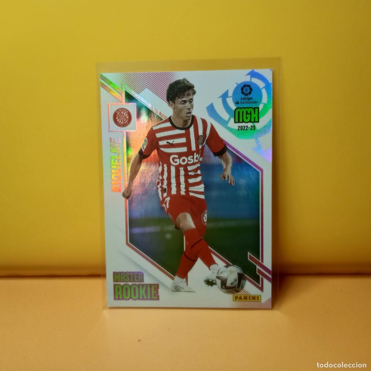 Fu&szlig;ball-Sticker: MEGACRACKS 2022 2023 22/23 ( MASTER ROOKIE ) GIRONA FC RIQUELME 504 3&ordf; EDICI&Oacute;N