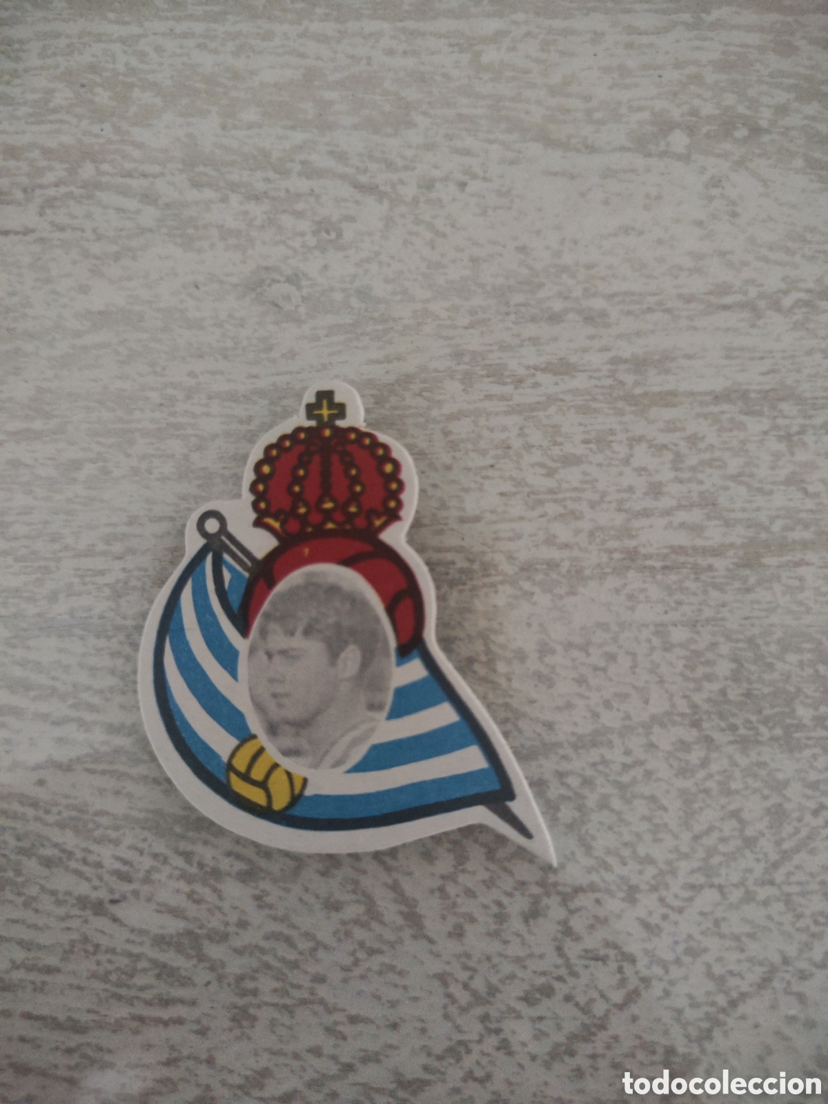 Figurine di Calcio: Cromo troquelado escudo y cara 80 81 Real Sociedad L&oacute;pez Ufarte