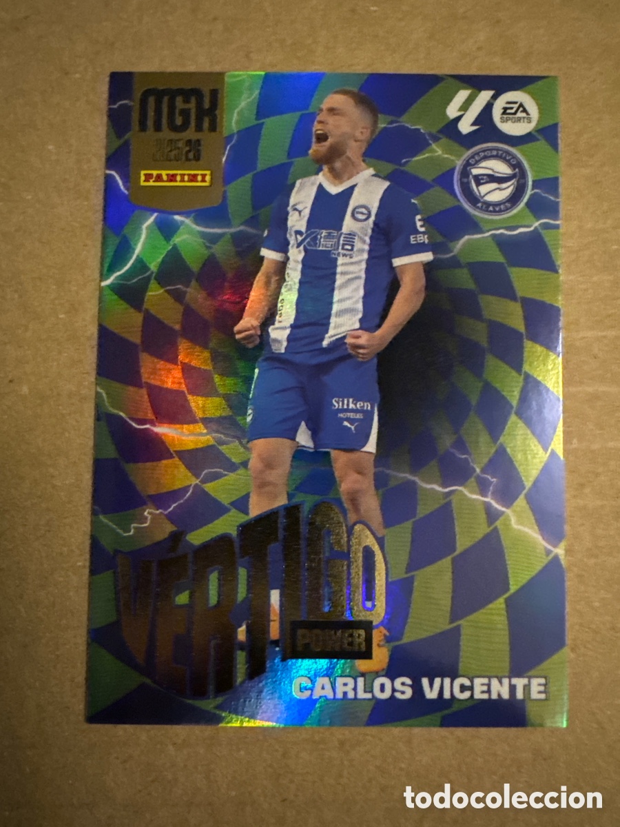 Cromos de Futebol: # P 382 382 Carlos Vicente Alav&eacute;s V&eacute;rtigo Power Megacracks 25 26 2025 2026 MGK