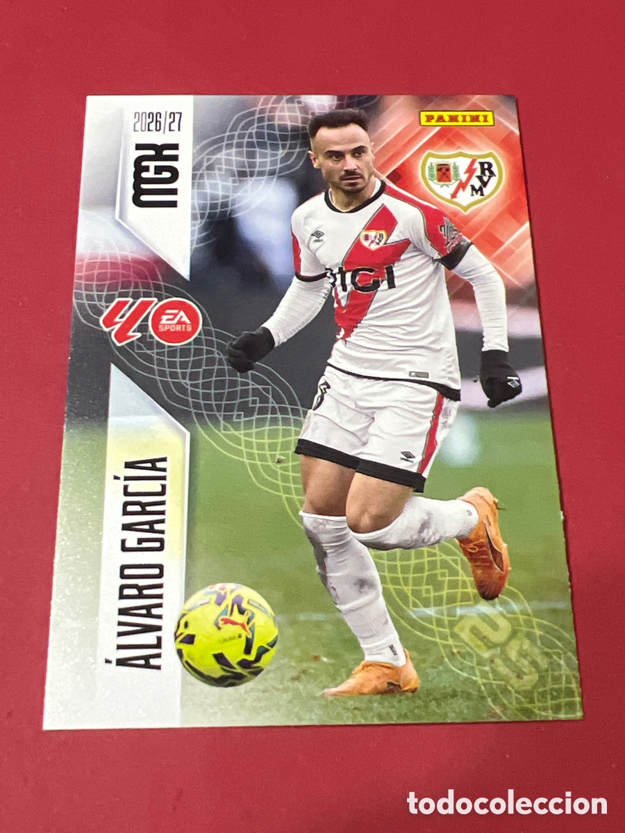 Cartes &agrave; collectionner de Football: C9731. MGK 2026/27 MEGACRACKS PANINI. #303 &Aacute;LVARO GARC&Iacute;A. RAYO VALLECANO.