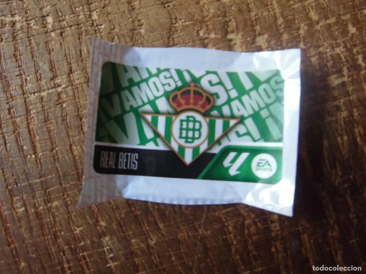 Cromos de f&uacute;tbol: ESCUDO REAL BETIS LOS CHICLES DE LA LIGA 2026-27