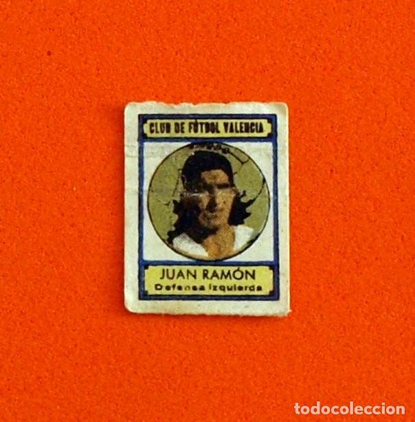 Cromos de f&uacute;tbol: CLUB DE F&Uacute;TBOL VALENCIA - JUAN RAM&Oacute;N - SOBRE BAL&Oacute;N 1942-1943, 42-43 - NUNCA PEGADO