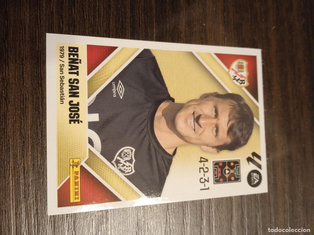 Fu&szlig;ball-Sticker: Cromo Panini Liga Este 2026/2027 26/27 Rayo Vallecano Entrenador Be&ntilde;at San jose 2