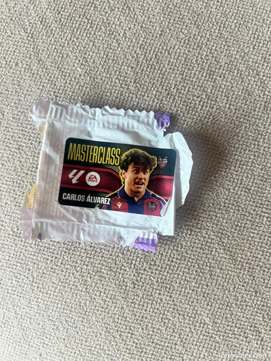 Cromos de f&uacute;tbol: CARLOS &Aacute;LVAREZ LEVANTE CHICLE LIGA ESTE 2026-2027/26-27 PANINI