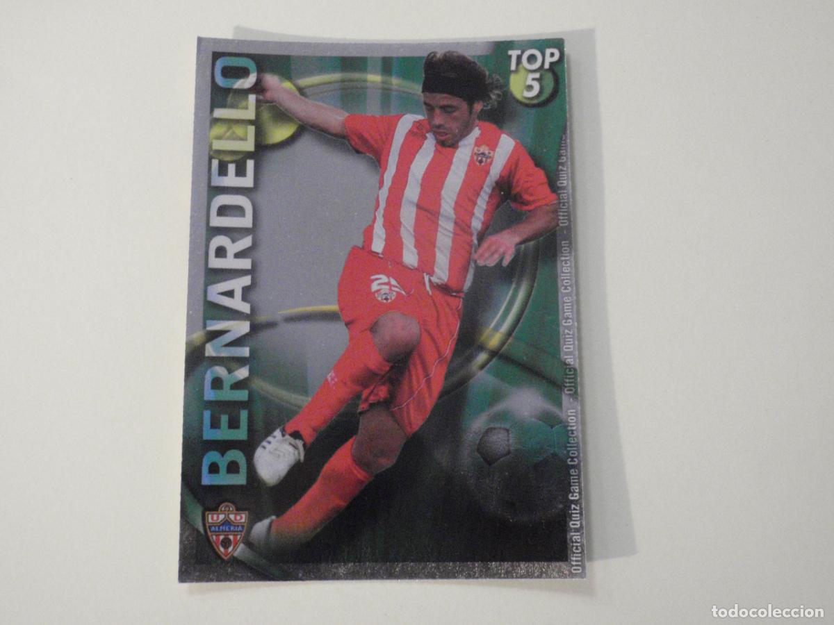 Cromos de f&uacute;tbol: 574 BERNARDELLO TOP Verde. TRADING CARD OFFICIAL QUIZ GAME COLLECTION 2010 2011 MUNDICROMO. 10 11
