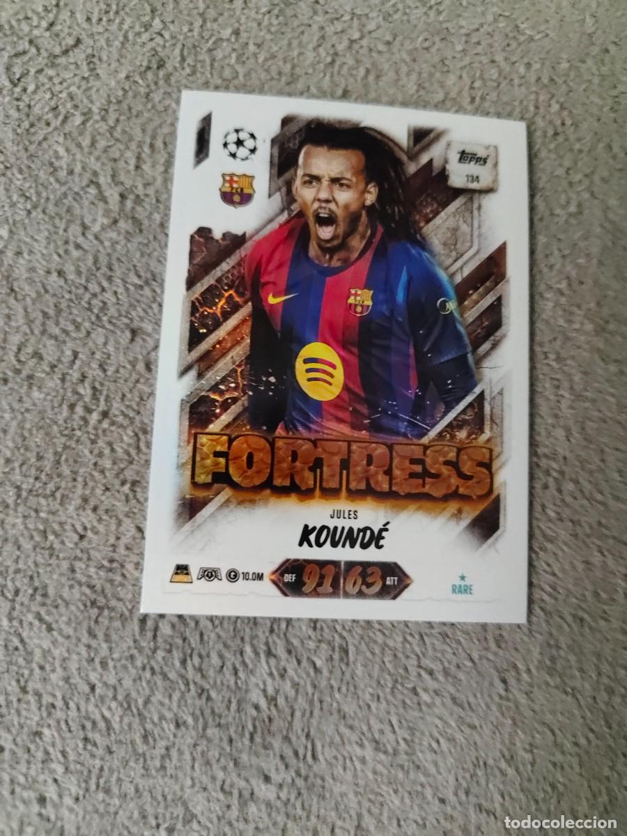 Fu&szlig;ball-Sticker: 134 MATCH ATTAX 26/27 JULES KOUND&Eacute; BARCELONA FORTRESS 2026 2027 TOPPS UCC AAU