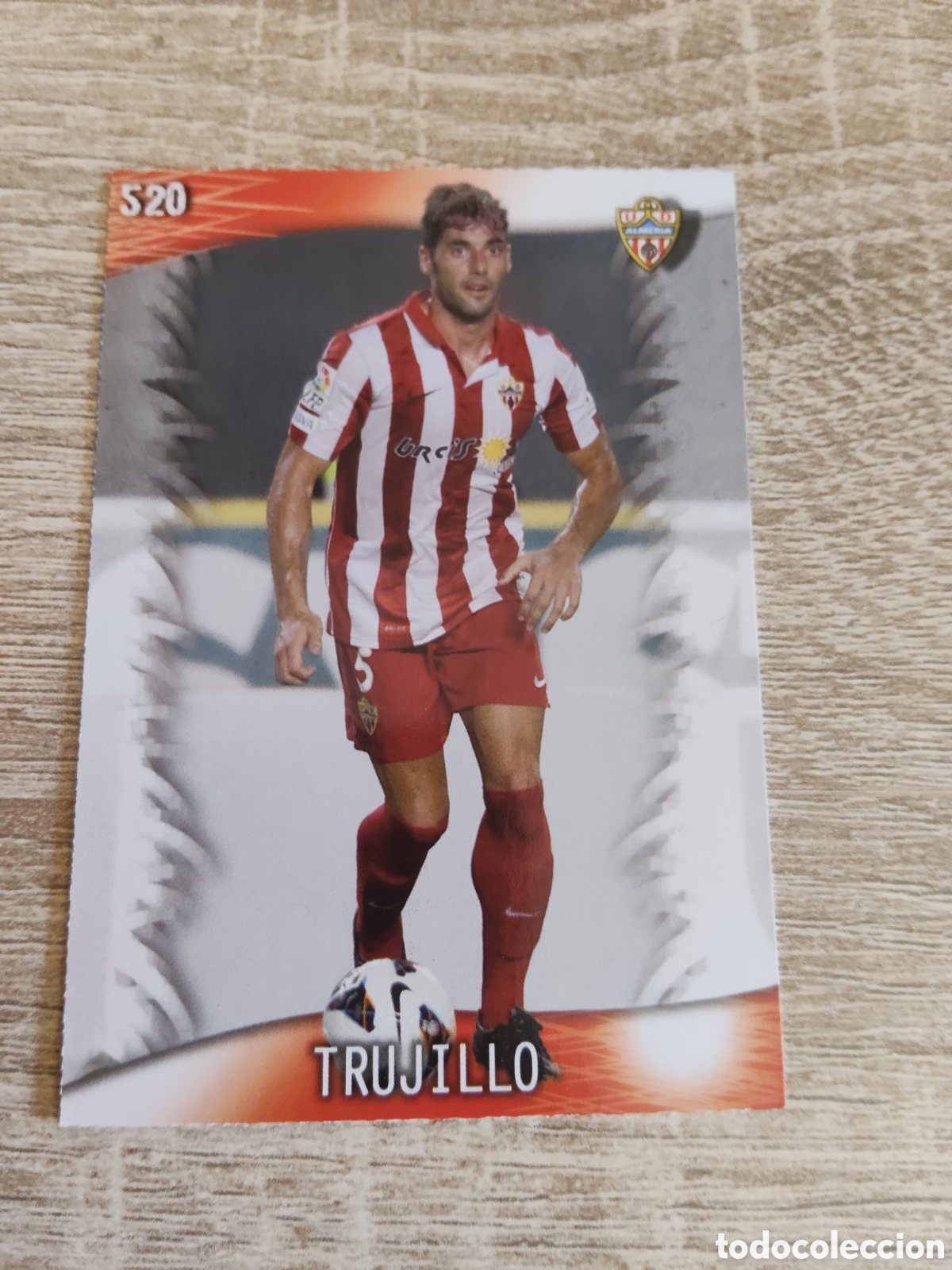Cromos de f&uacute;tbol: Mundicromo las fichas de la liga 2014 520 Trujillo Almer&iacute;a versi&oacute;n err&oacute;nea