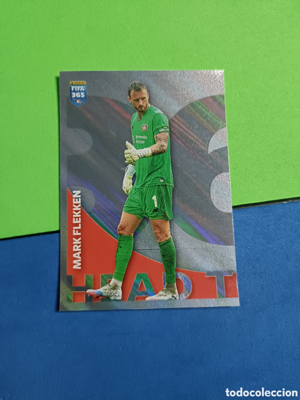 Cromos de f&uacute;tbol: Panini FIFA 365 2026 stickers - head T headT 251 Flekken