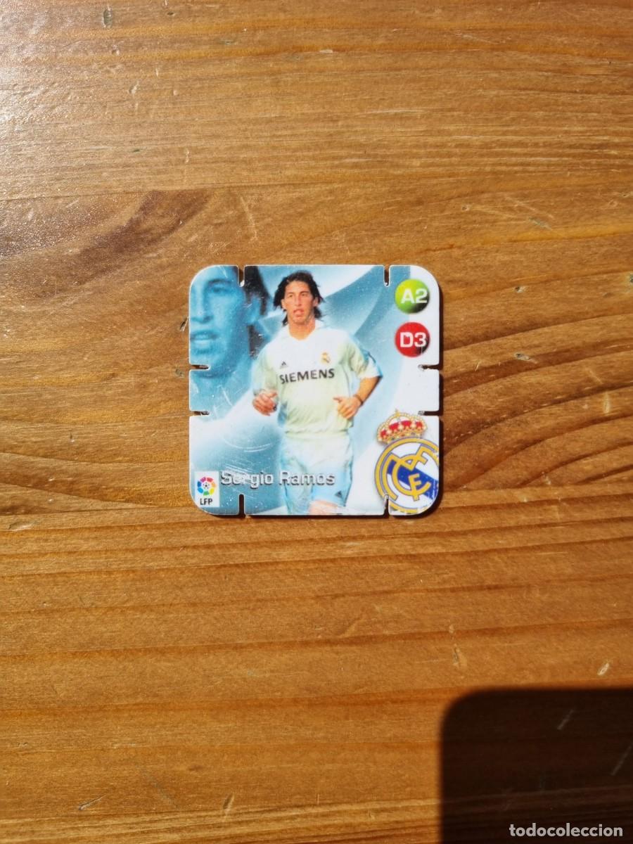 Cromos de f&uacute;tbol: SERGIO RAMOS (Real Madrid CF). Shots 2005 2006 05 06 (Grefusa) Tazo / Tazos