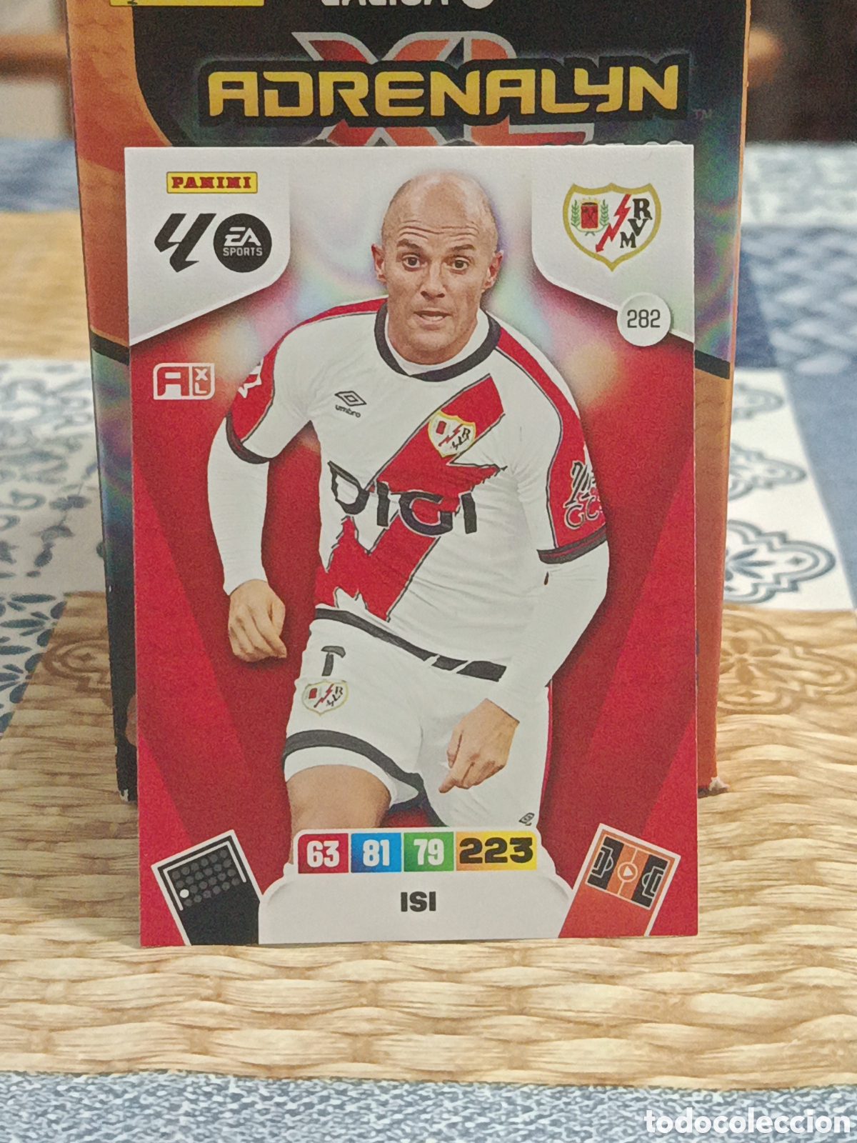 Football Stickers: ISIS RAYO VALLECANO N&ordm; 282 LIGA ADRENALYN 25 26 2025 2026 PANINI