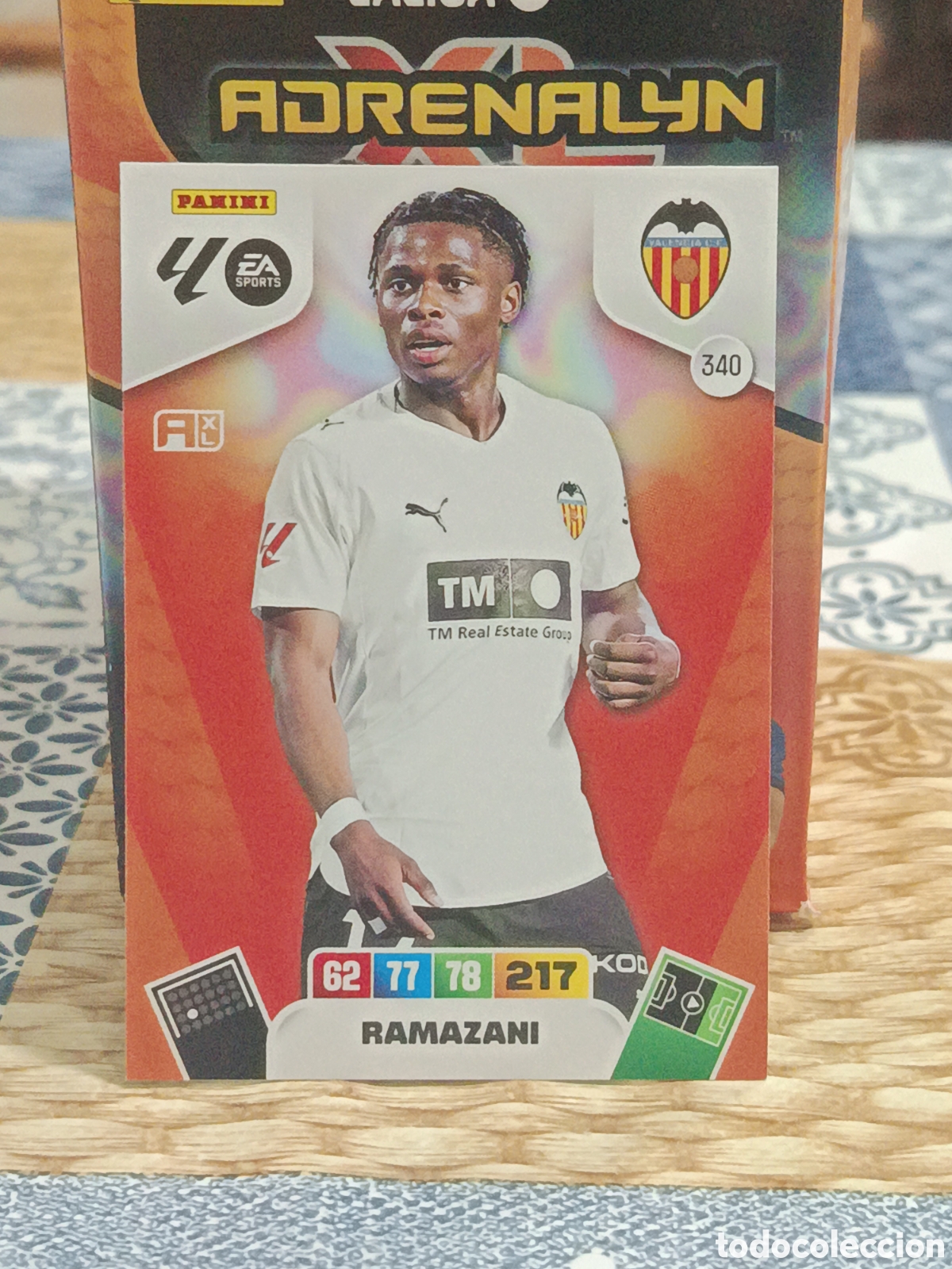 Fu&szlig;ball-Sticker: RAMAZANI VALENCIA C.F. N&ordm; 340 LIGA ADRENALYN 25 26 2025 2026 PANINI