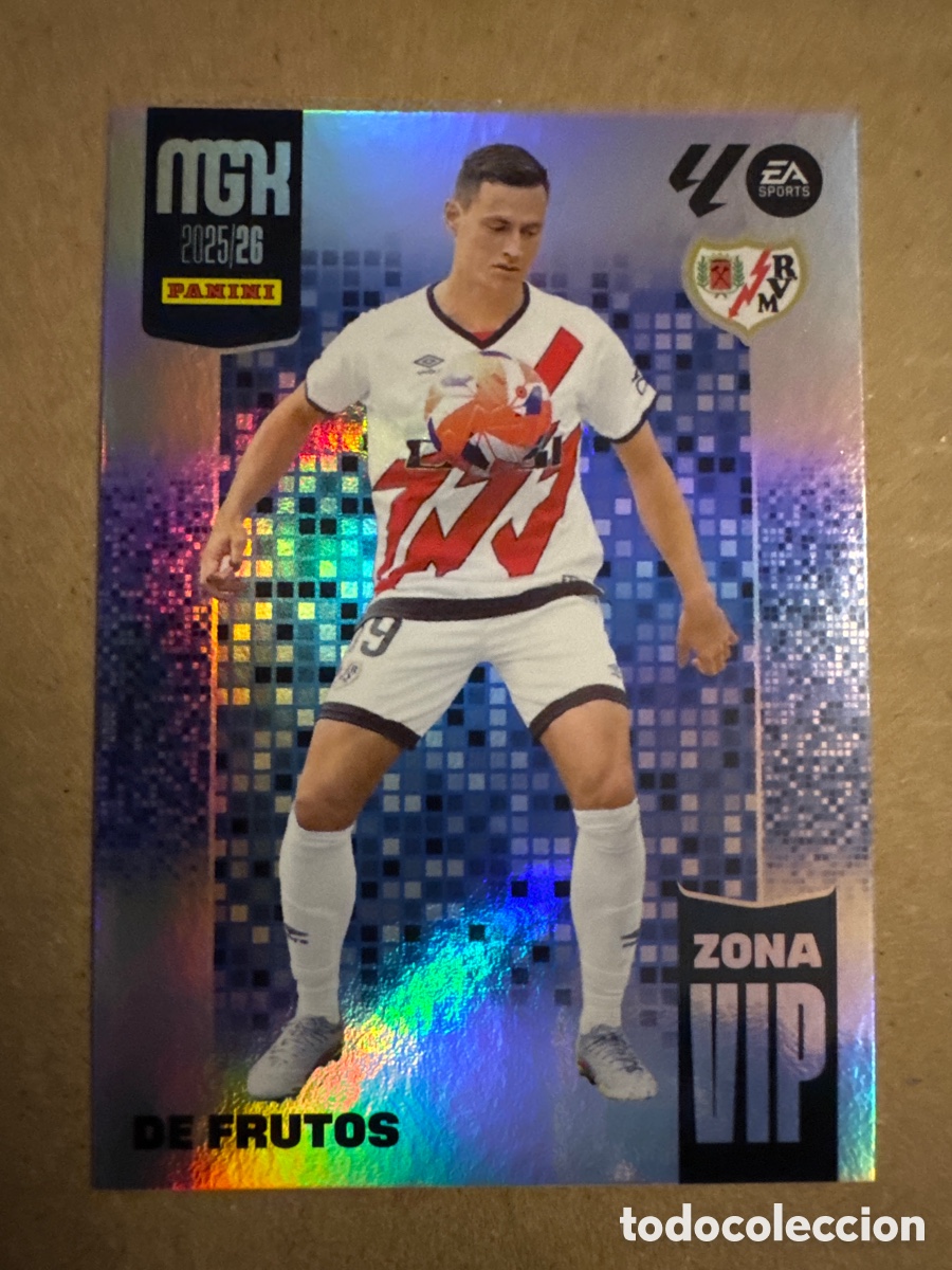 Cromos de f&uacute;tbol: # 513 De Frutos Rayo Vallecano ZONA VIP Tercera 3 edici&oacute;n Megacracks 25 26 2025 2026 3&ordf;