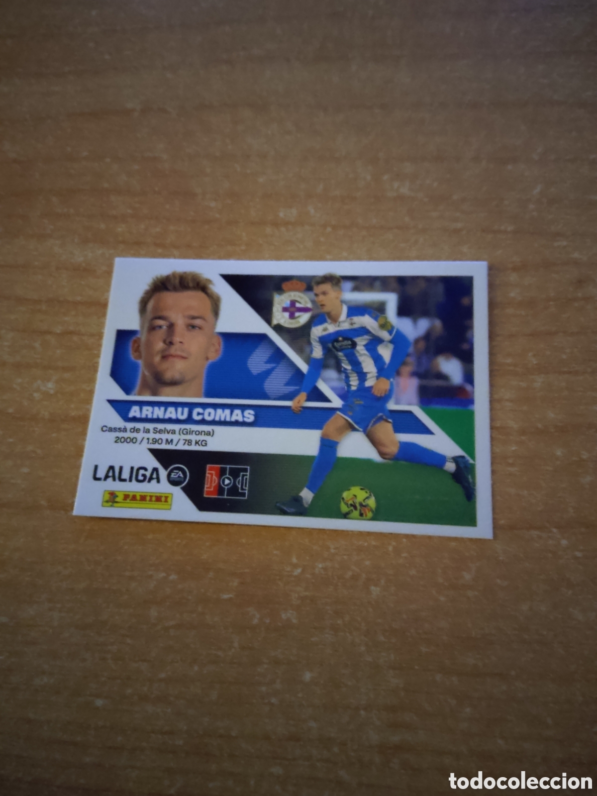 Cromos de f&uacute;tbol: 9B ARNAU COMAS DEPORTIVO CORU&Ntilde;A LIGA ESTE 2026 2027