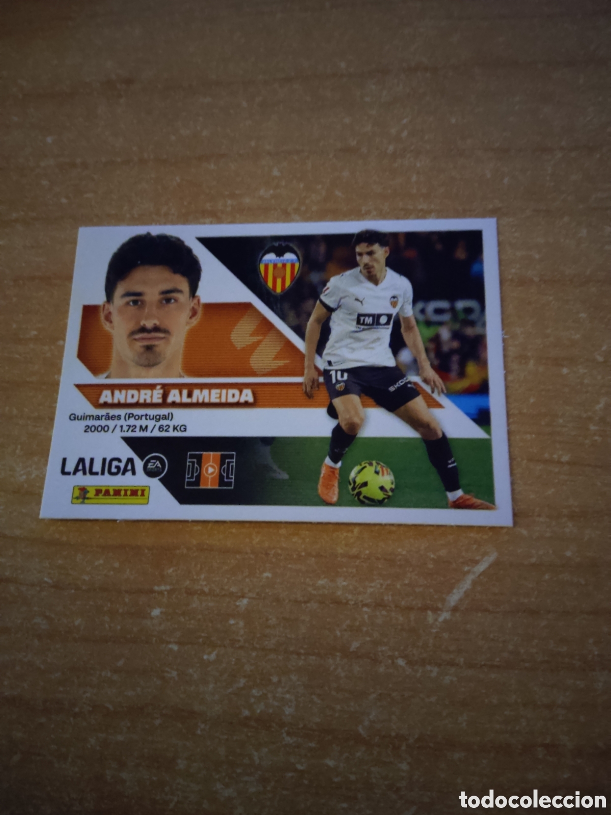 Cromos de f&uacute;tbol: 16 ANDRE ALMEIDA VALENCIA LIGA ESTE 2026 2027