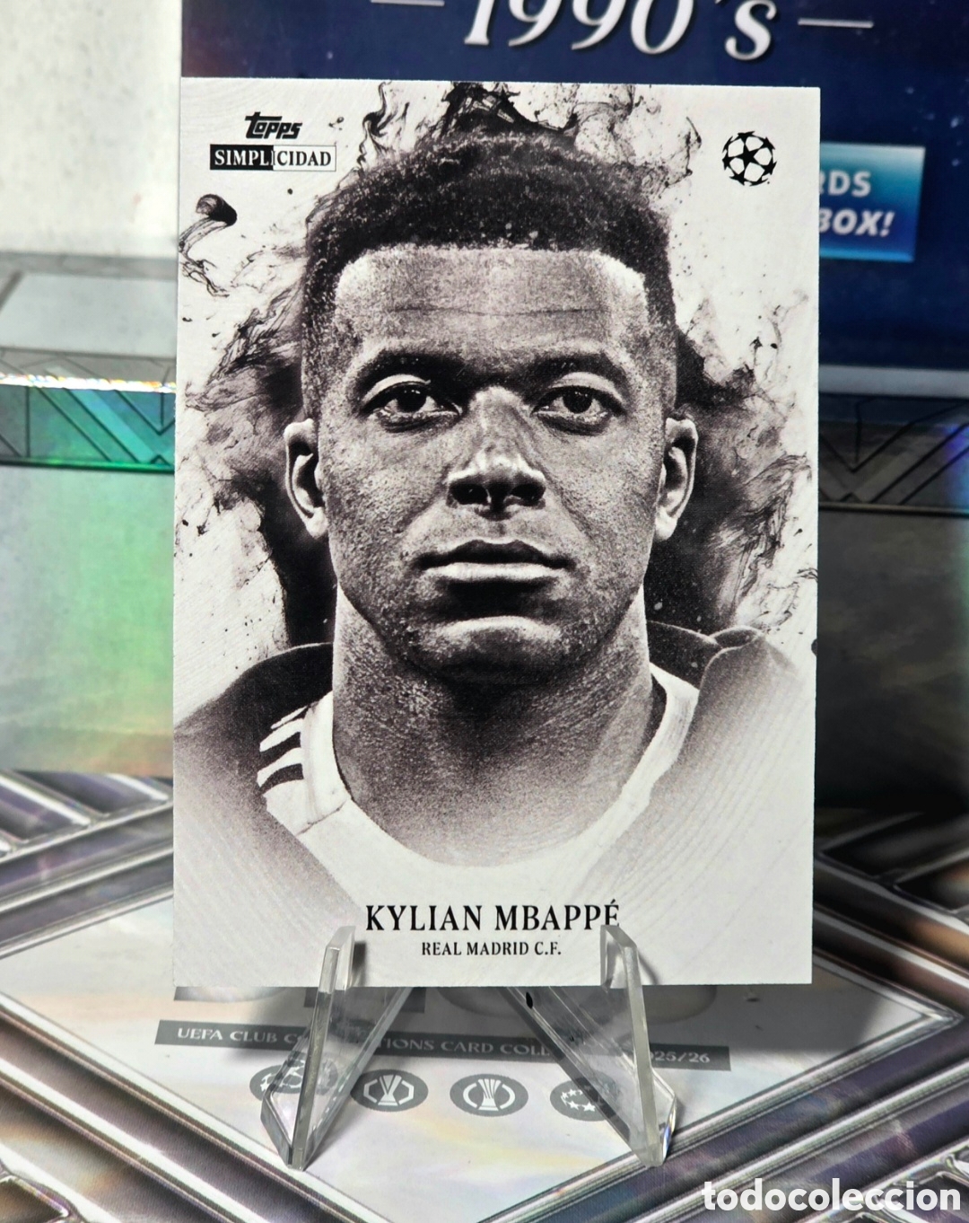 Cromos de f&uacute;tbol: Kylian Mbappe Retrato Topps Simplicidad 2026
