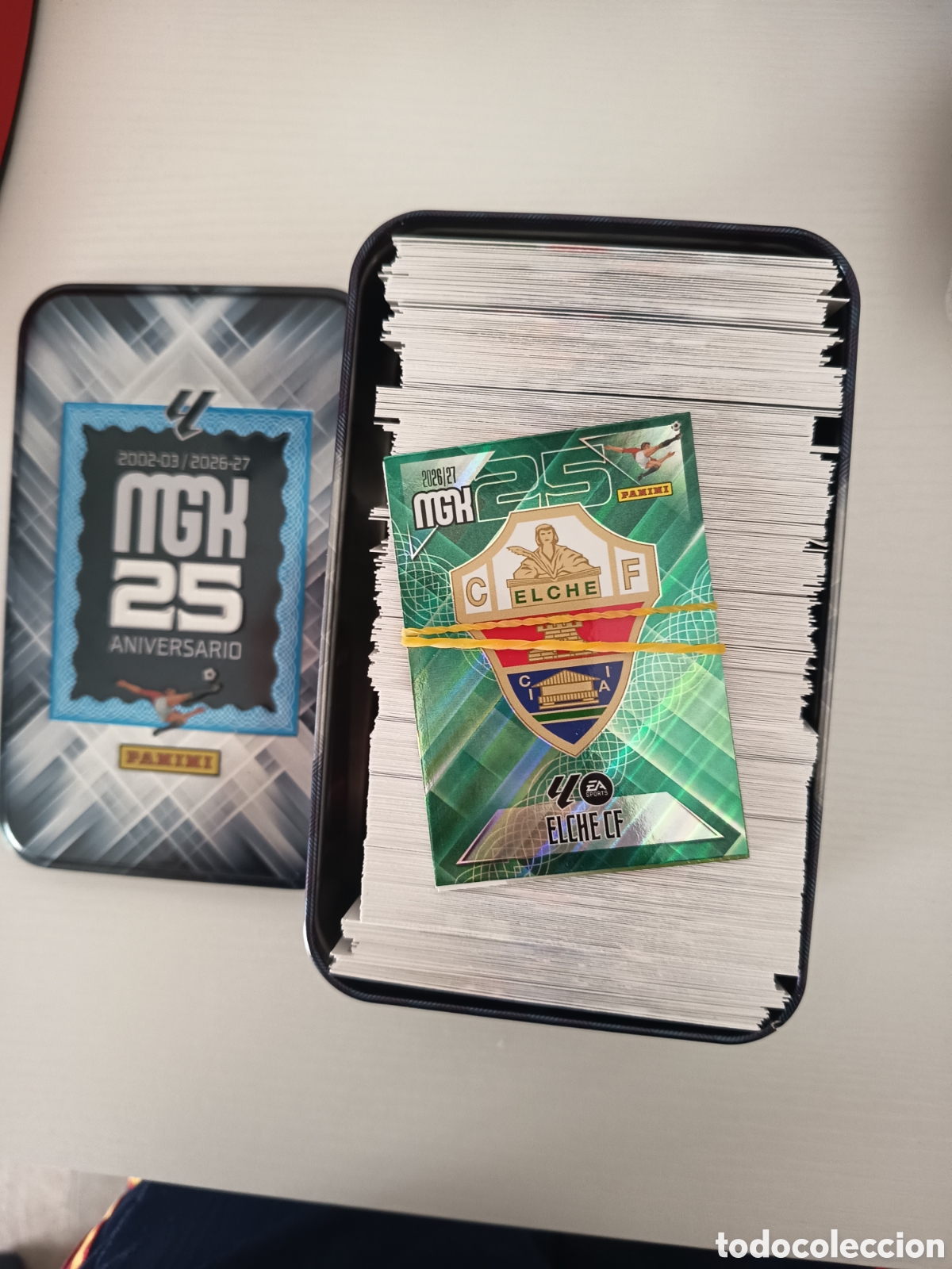 Cromos de f&uacute;tbol: Lote b&aacute;sicas megacracks 2026-2027 - Foto 1