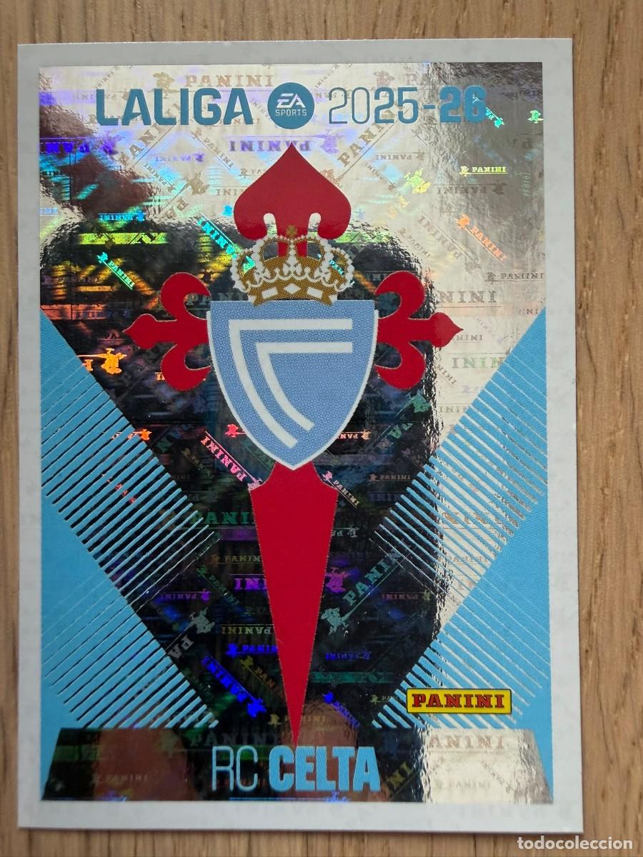Cromos de f&uacute;tbol: 1 ESCUDO CELTA VIGO 25 26 2025 2026 LIGA EA SPORTS COLECCIONES ESTE SIN PEGAR STICKER