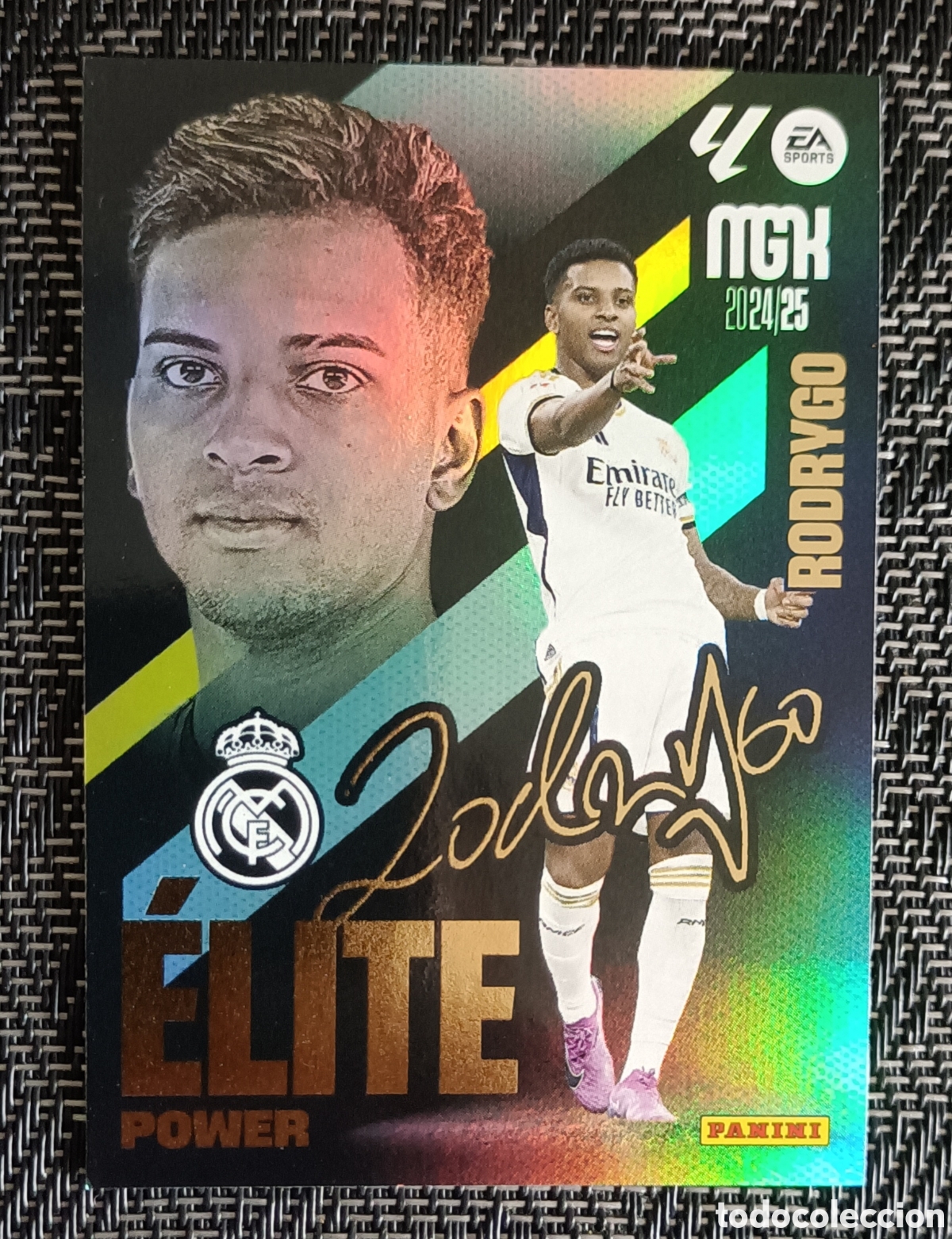 Cromos de f&uacute;tbol: Rodrygo Real Madrid P14 Megacracks 24/25