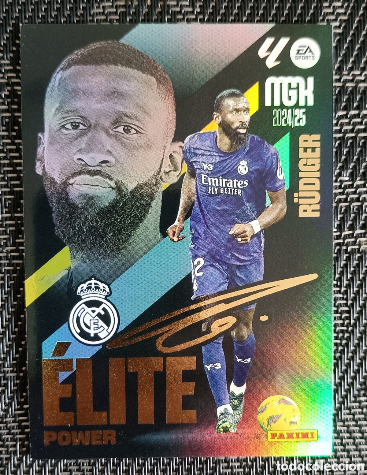 Cromos de f&uacute;tbol: R&uuml;diger Real Madrid P15 Megacracks 24/25
