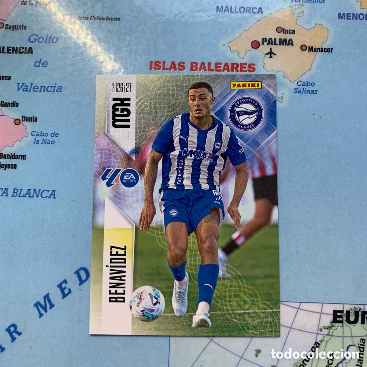 Cromos de f&uacute;tbol: Benavidez n&uacute;mero 27 del Alav&eacute;s megacracks 26-27 2026-2027