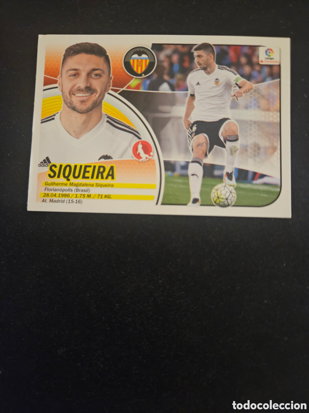 Cartes &agrave; collectionner de Football: SIQUEIRA N&ordm; 8 VALENCIA CF &ndash; LIGA ESTE 2016-17 PANINI