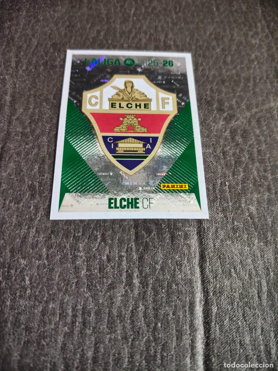 Cromos de f&uacute;tbol: Cromo 1 ESCUDO ELCHE CF. Colecci&oacute;n LALIGA F&uacute;tbol 2025-2026 PANINI Nuevo