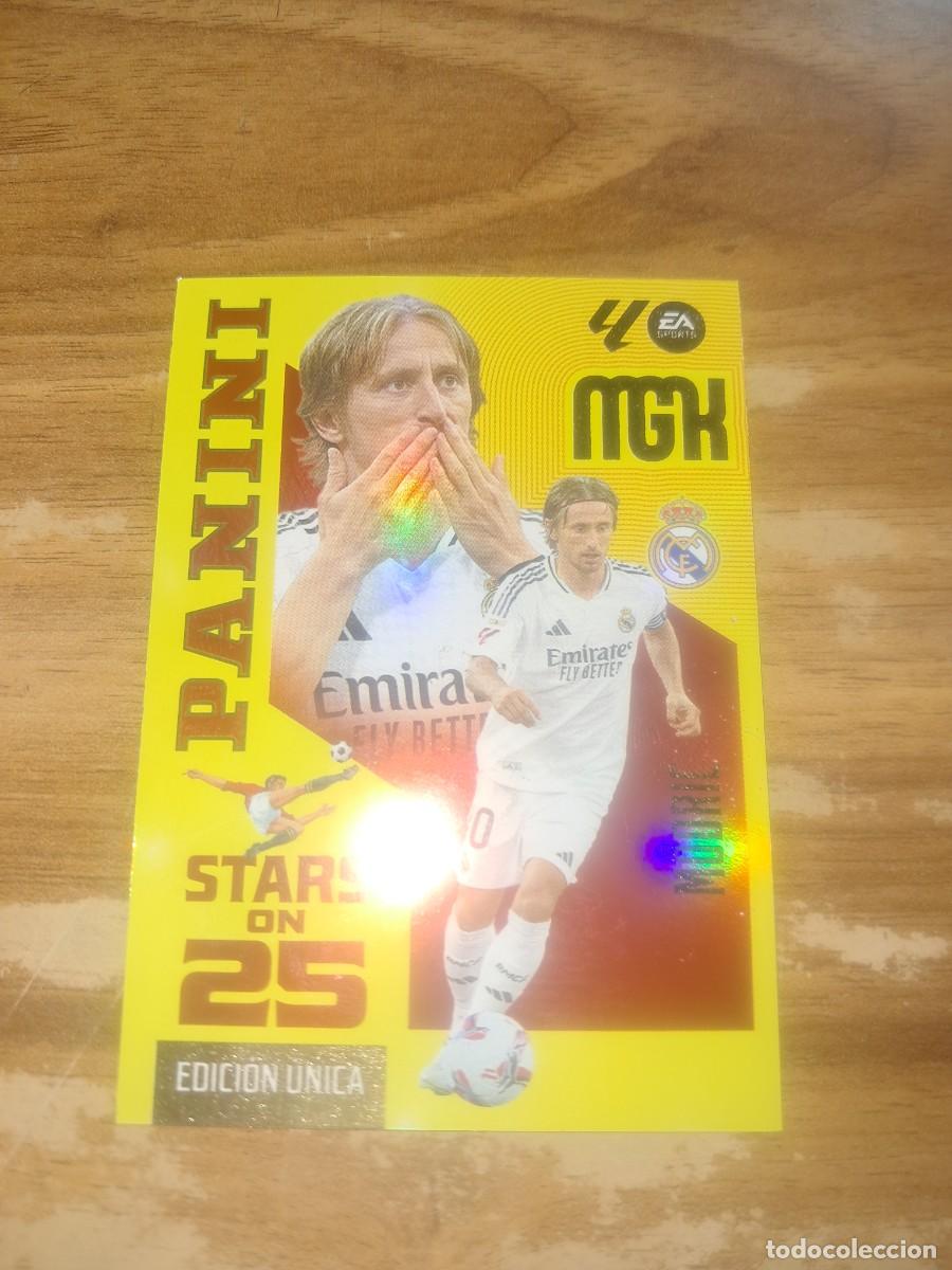 Cromos de f&uacute;tbol: CARD MEGACRACKS TEMPORADA 26/27: PANINI STARS ON 25 EDICI&Oacute;N &Uacute;NICA MODRIC, N&deg; 445
