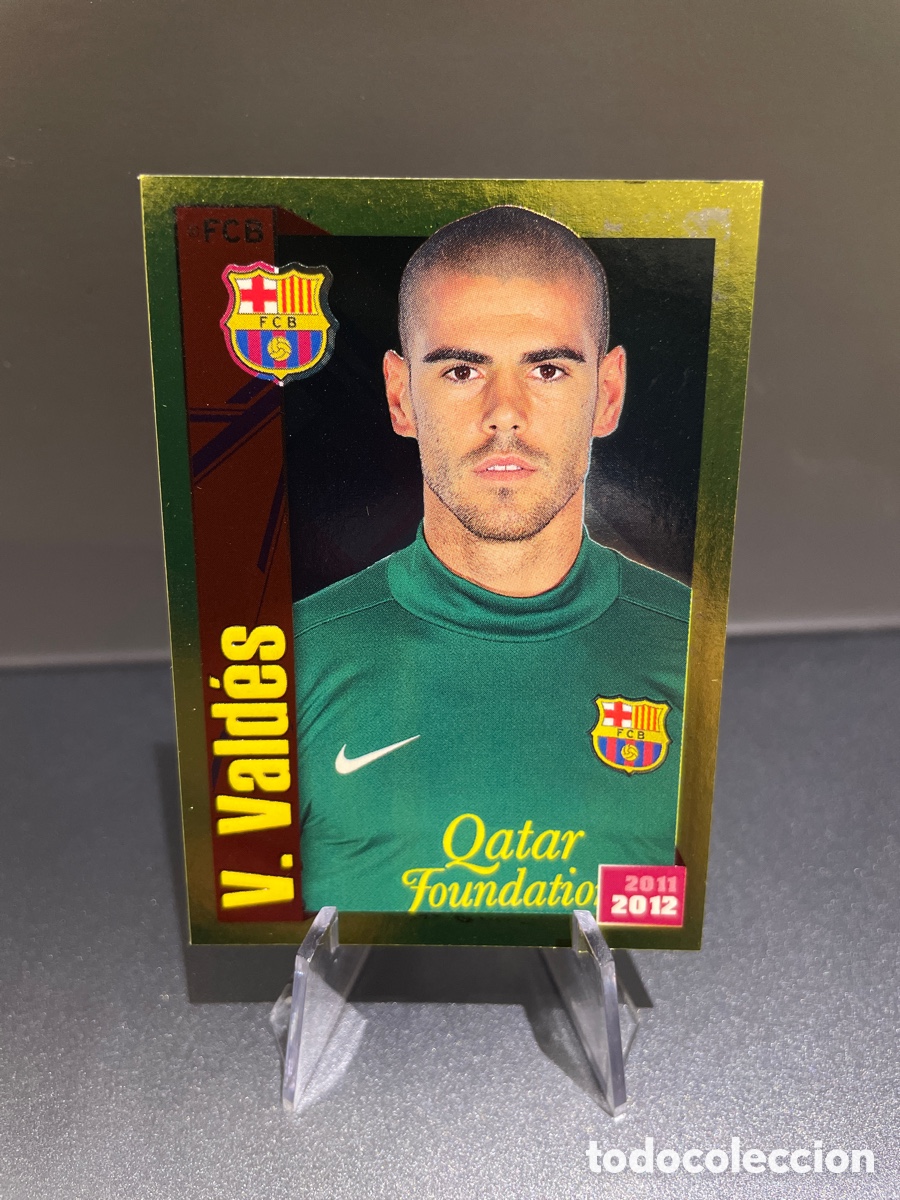 Cromos de f&uacute;tbol: Victor Valdes 20 Dorado brillante Panini FC Barcelona 2011-12 Coleccion Oficial Cromos