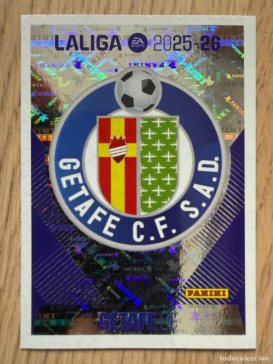 Cromos de f&uacute;tbol: 1 ESCUDO GETAFE 25 26 2025 2026 LIGA EA SPORTS COLECCIONES ESTE SIN PEGAR STICKER