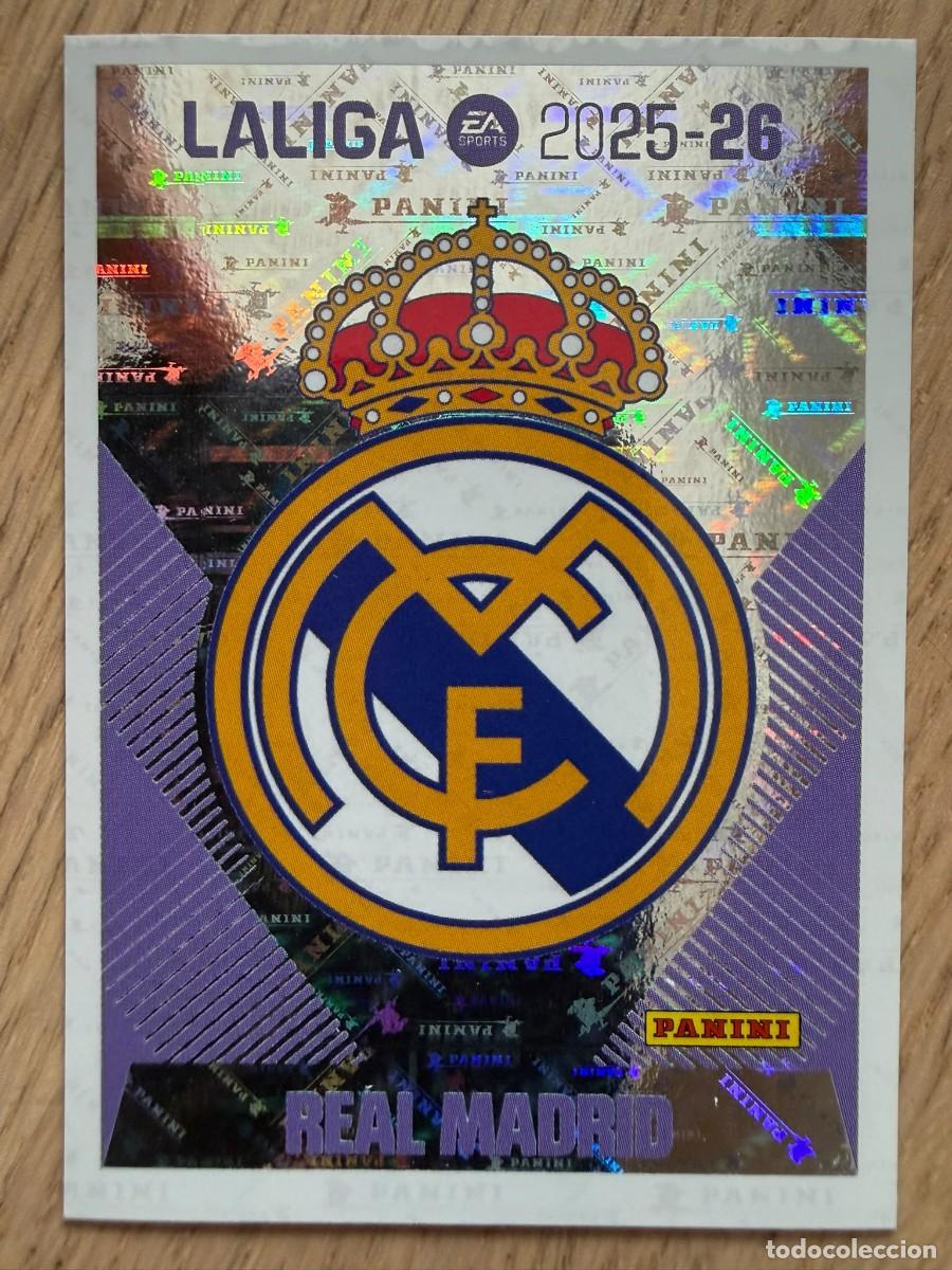 Cromos de f&uacute;tbol: 1 ESCUDO REAL MADRID 25 26 2025 2026 LIGA EA SPORTS COLECCIONES ESTE SIN PEGAR STICKER